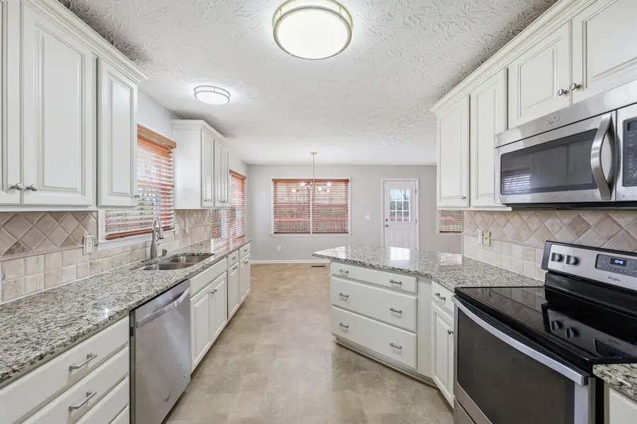 833 Isaac Shelby Circle, Frankfort, KY 40601 - #2