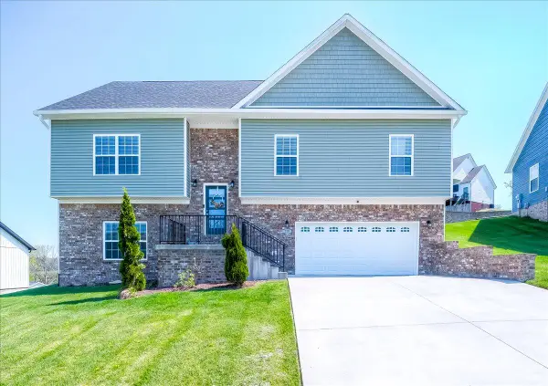 110 Hackberry Court, Frankfort, KY 40601