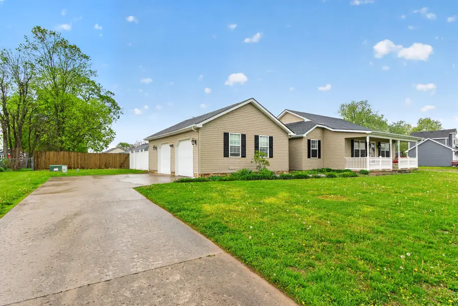 126 Sturbridge Drive, Georgetown, KY 40324 - #3