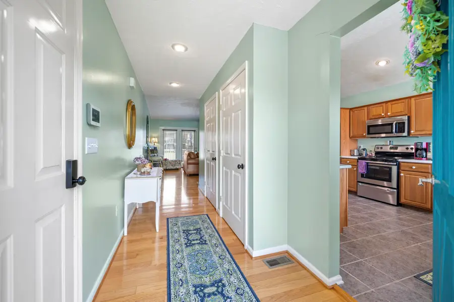 1033 J.d. Circle, Berea, KY 40403 - #3