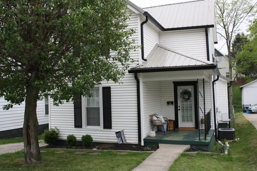 130 E Walnut Street, Richmond, KY 40475 - #2