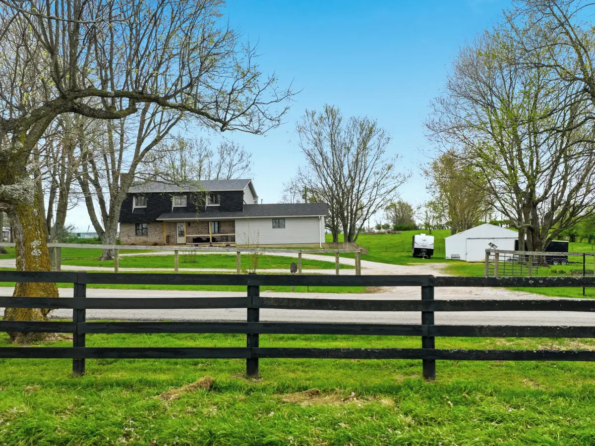 582 Hutchison Road, Paris, KY 40361 - #1