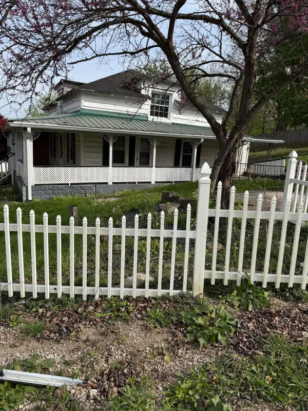 695 W Main Street, Mt Vernon, KY 40456