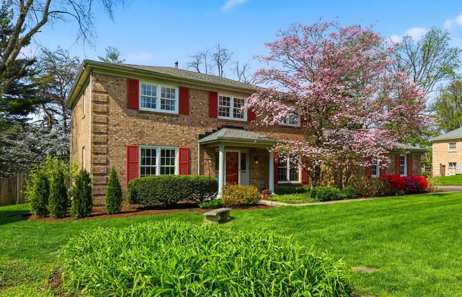 828 Cahaba Road, Lexington, KY 40502 - #3