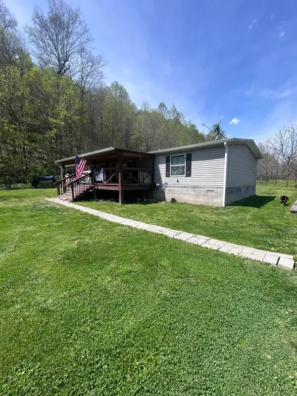 507 Nosco Road, Junction City, KY 40440