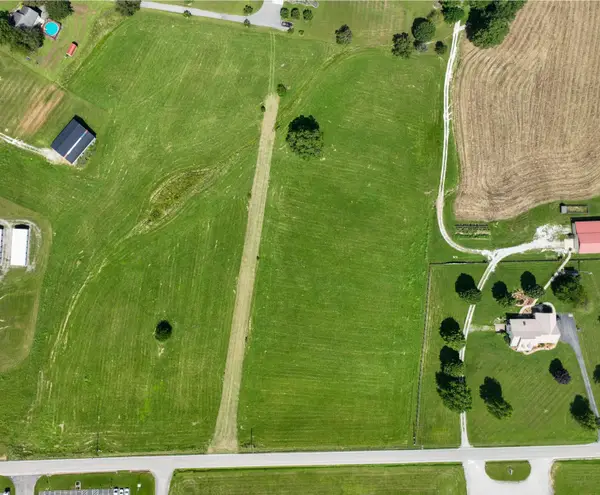 1  S State Highway 290, McKee, KY 40447