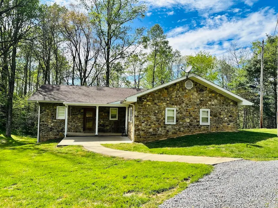 1265 Thornton Road, Russell Springs, KY 42642 - #2