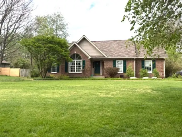 924 Walnut Road, Frankfort, KY 40601 - #3