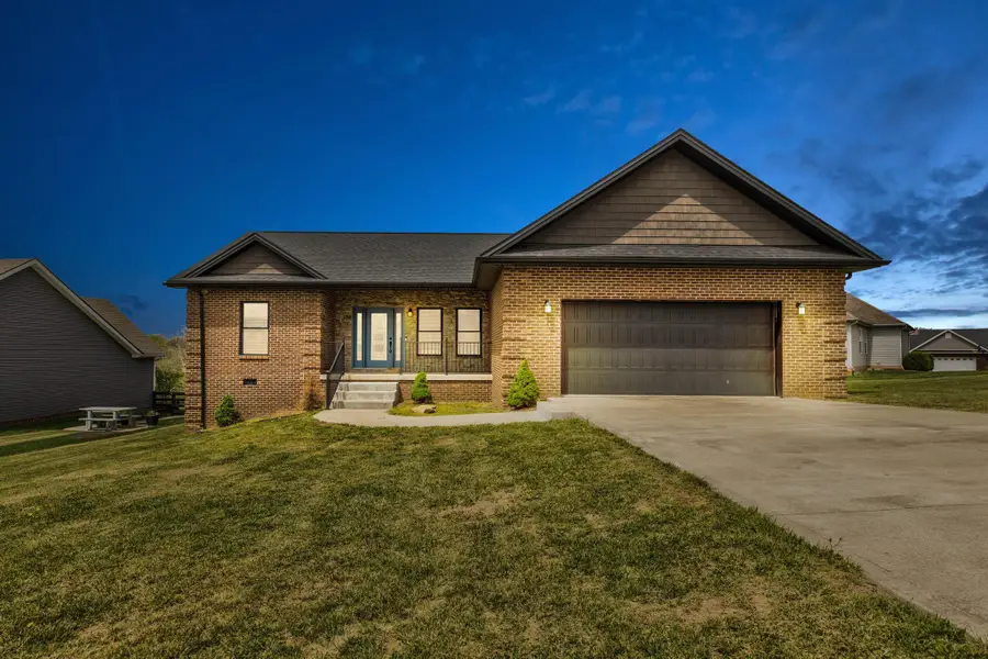 108 Oak View Drive, Mount Sterling, KY 40353 - #2