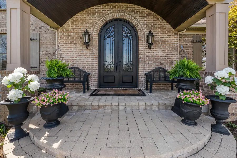 616 Old Coach Road, Nicholasville, KY 40356 - #2