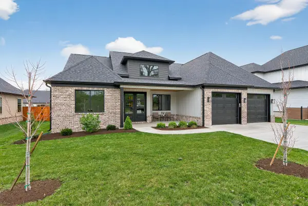 570 Saffron Lane, Versailles, KY 40383