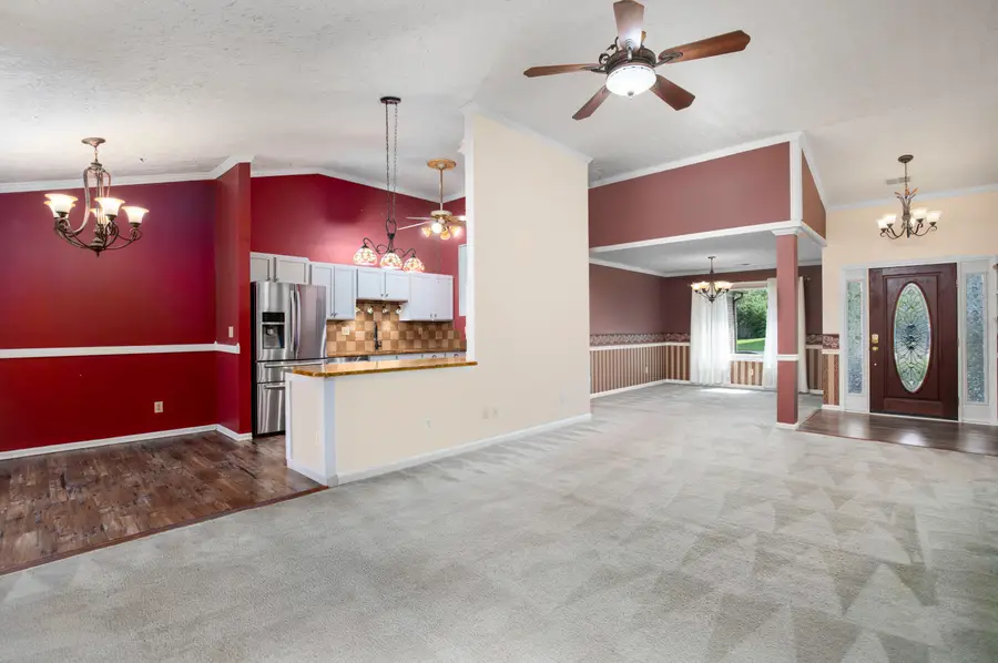 323 Dogwood Court, Versailles, KY 40383 - #2