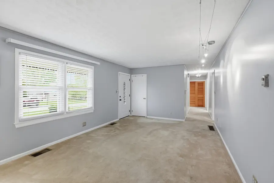 100 Evergreen Drive, Lawrenceburg, KY 40342 - #3