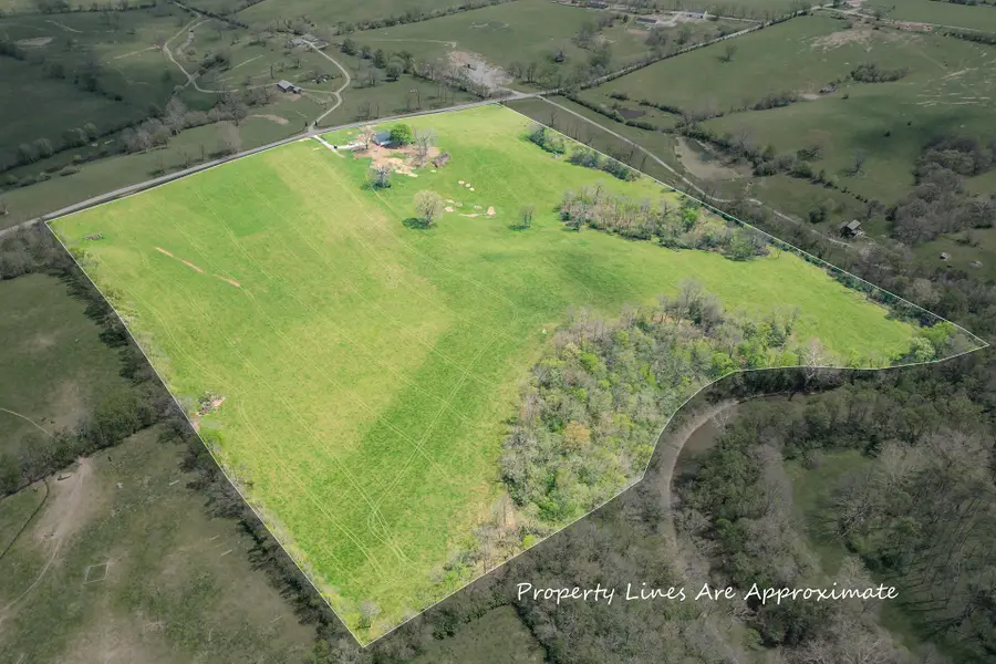 401 Millersburg Cynthiana Road, Paris, KY 40361 - #3