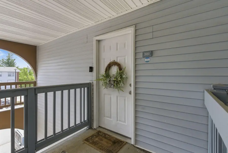 209 Simpson Avenue #301, Lexington, KY 40504 - #3