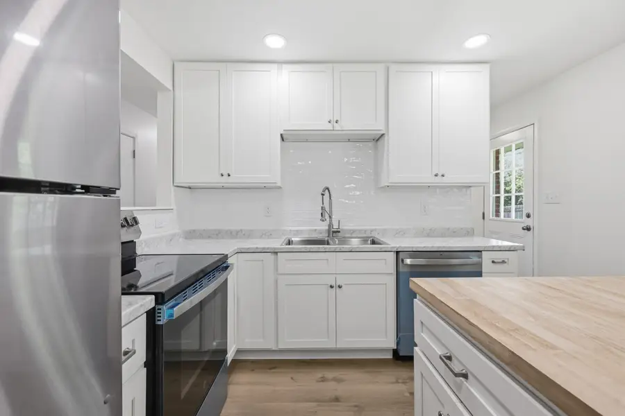 211 Mandalay Road, Lexington, KY 40504 - #2