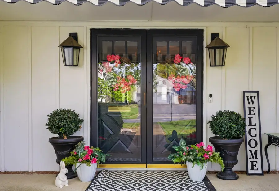 701 Malabu Drive, Lexington, KY 40502 - #2