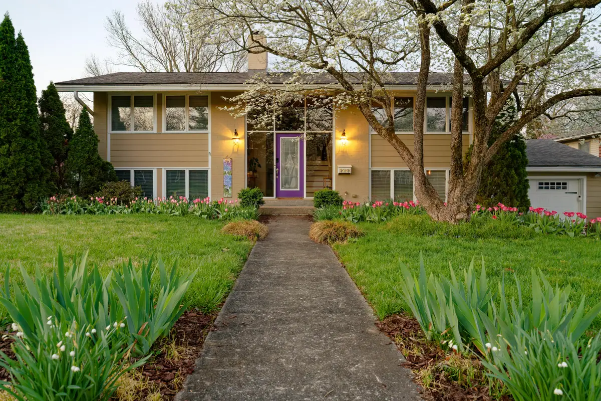 318 Jesselin Drive, Lexington, KY 40503 - #1