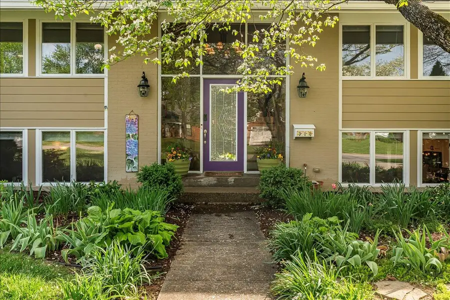 318 Jesselin Drive, Lexington, KY 40503 - #3