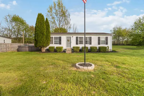 186 George Lane Road, Lancaster, KY 40444