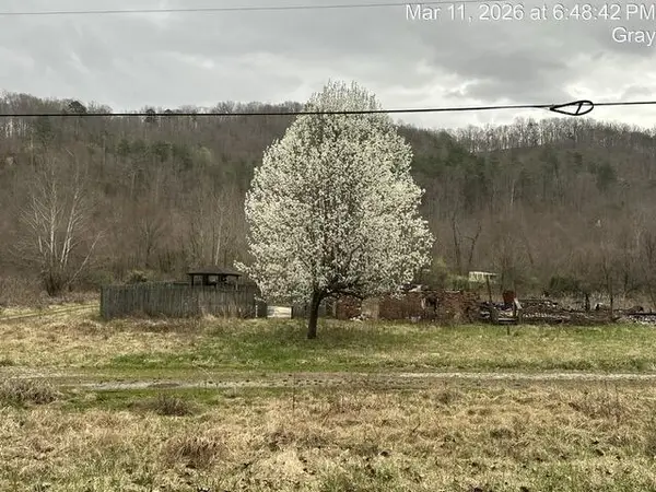 5449 S Ky 233, Gray, KY 40734