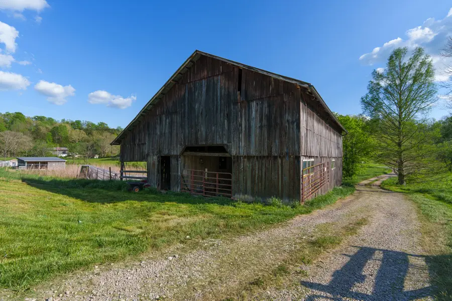 8228 Highway 705, West Liberty, KY 41472 - #3