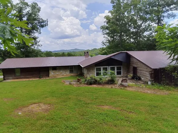 5355 Kentucky 790, Bronston, KY 42518