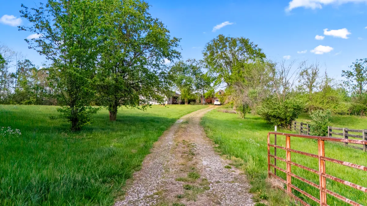 697 Goose Creek Road, Winchester, KY 40391 - #1