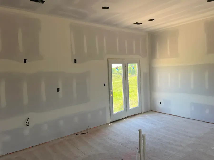 1004 Pinnacle Way, Lawrenceburg, KY 40342 - #3