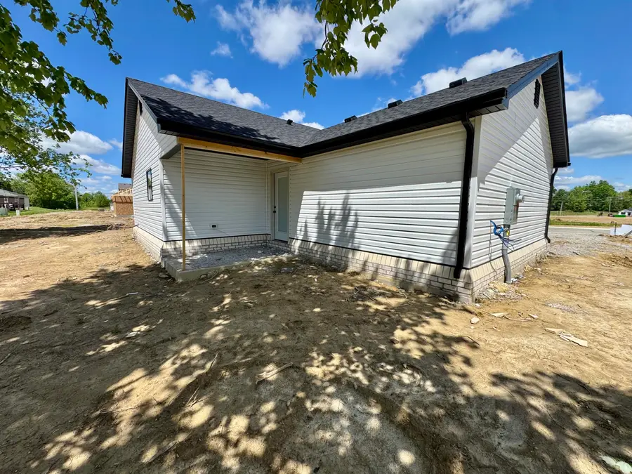 110 Bow Bridge Drive, Berea, KY 40403 - #2