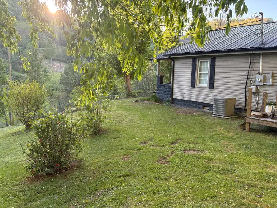 8515 State Highway 223, Flat Lick, KY 40935 - #3