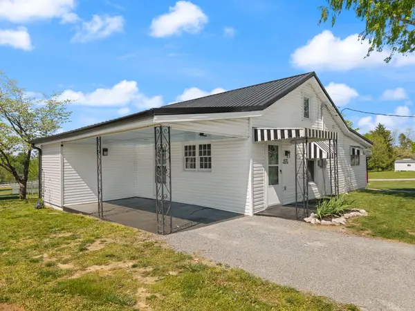 6013 Parker Lane, Mays Lick, KY 41055