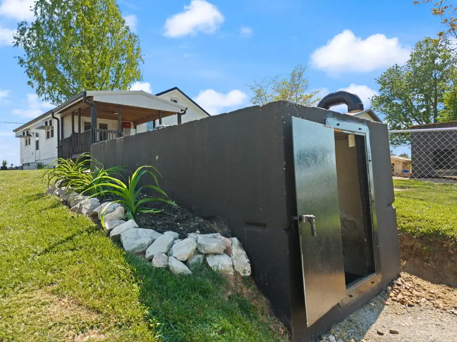 6013 Parker Lane, Mays Lick, KY 41055 - #3