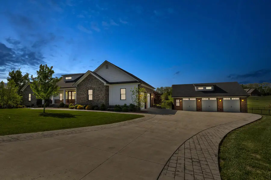 206 Lee Oak Circle, Harrodsburg, KY 40330 - #3