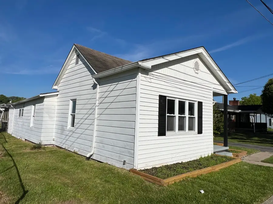 508 College Street, Corbin, KY 40701 - #2