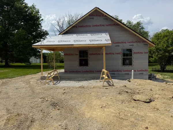 715 Bratcher Lane, Berea, KY 40403