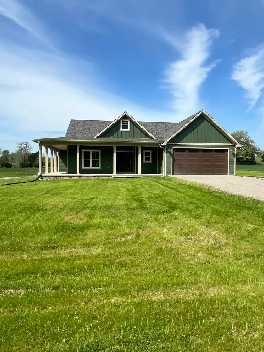 512 Cliffside Drive, Russell Springs, KY 42642 - #2