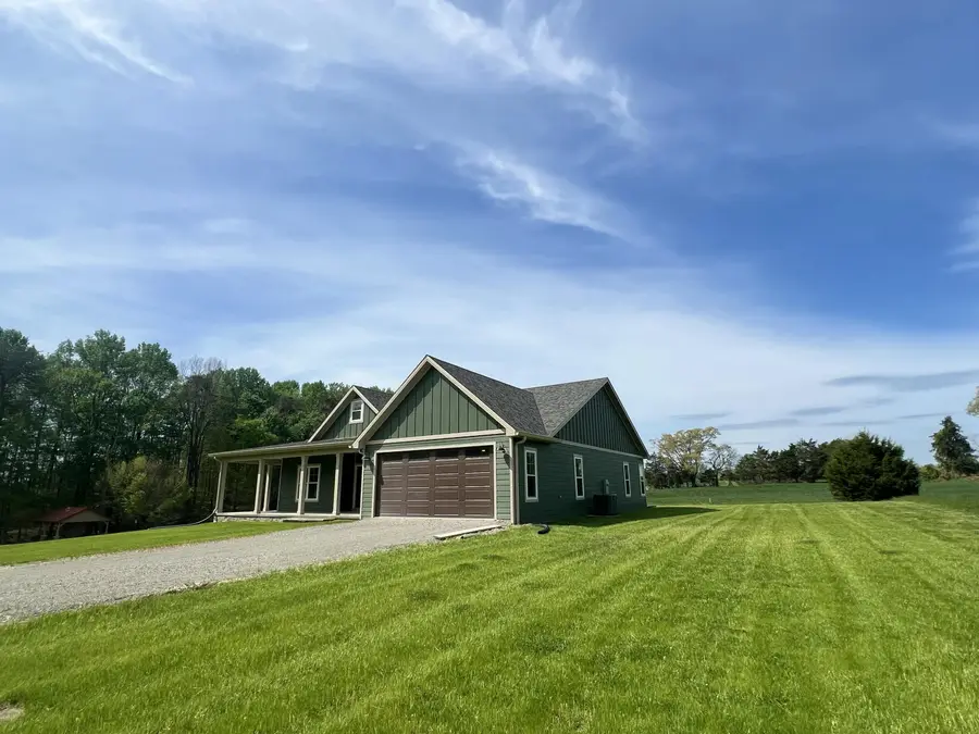512 Cliffside Drive, Russell Springs, KY 42642 - #3
