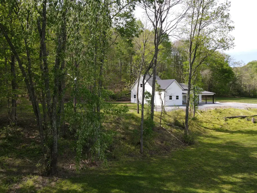 2748 Damron Creek Road, Russell Springs, KY 42642 - #2