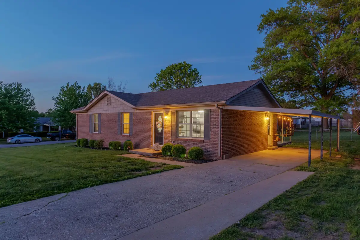 1933 Yorktown Drive, Paris, KY 40361 - #1