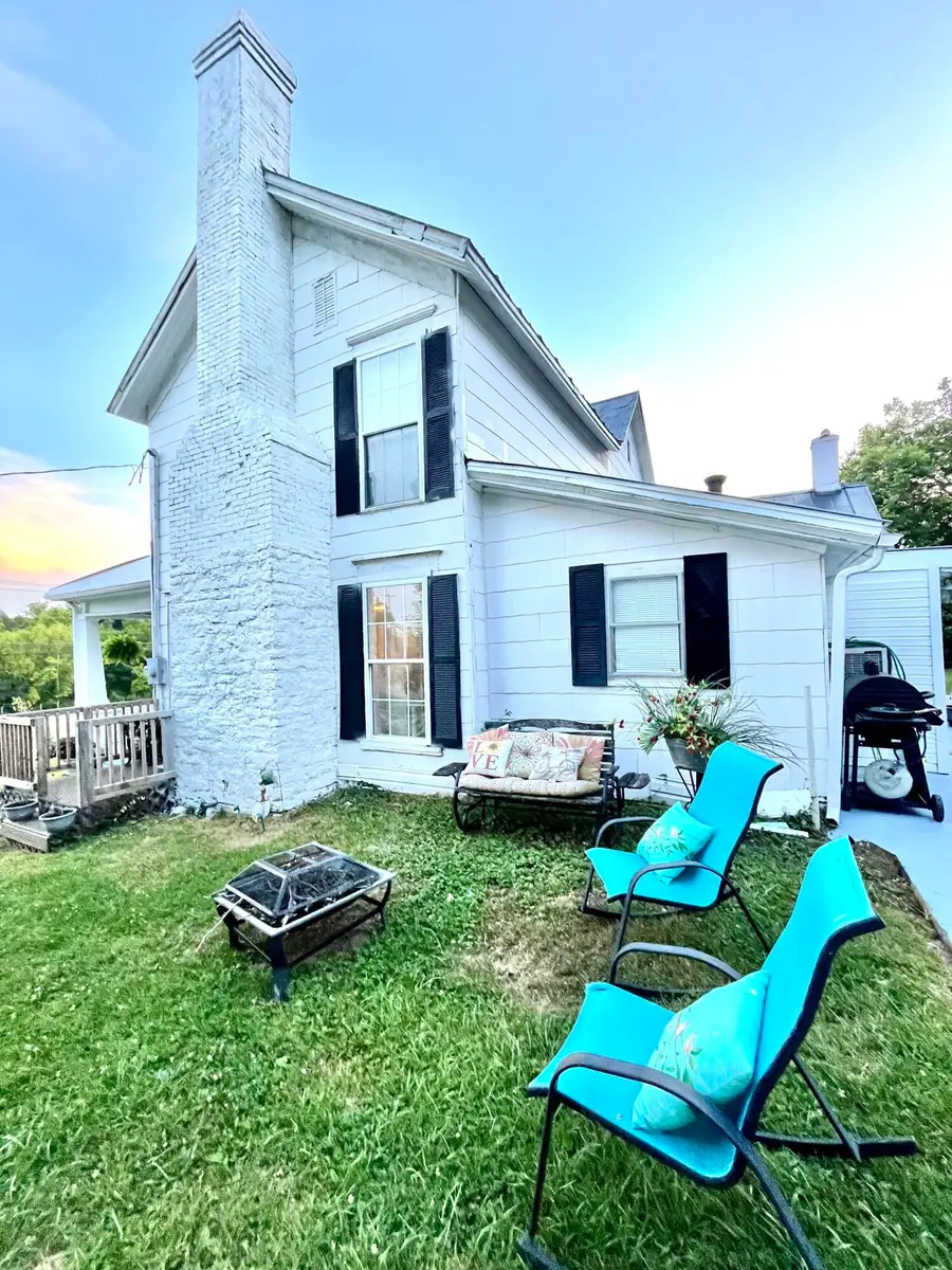 828 E Main Street, Stanford, KY 40484 - #2