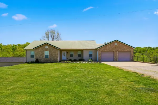 1531 Aaron Barnett Road, Lawrenceburg, KY 40342