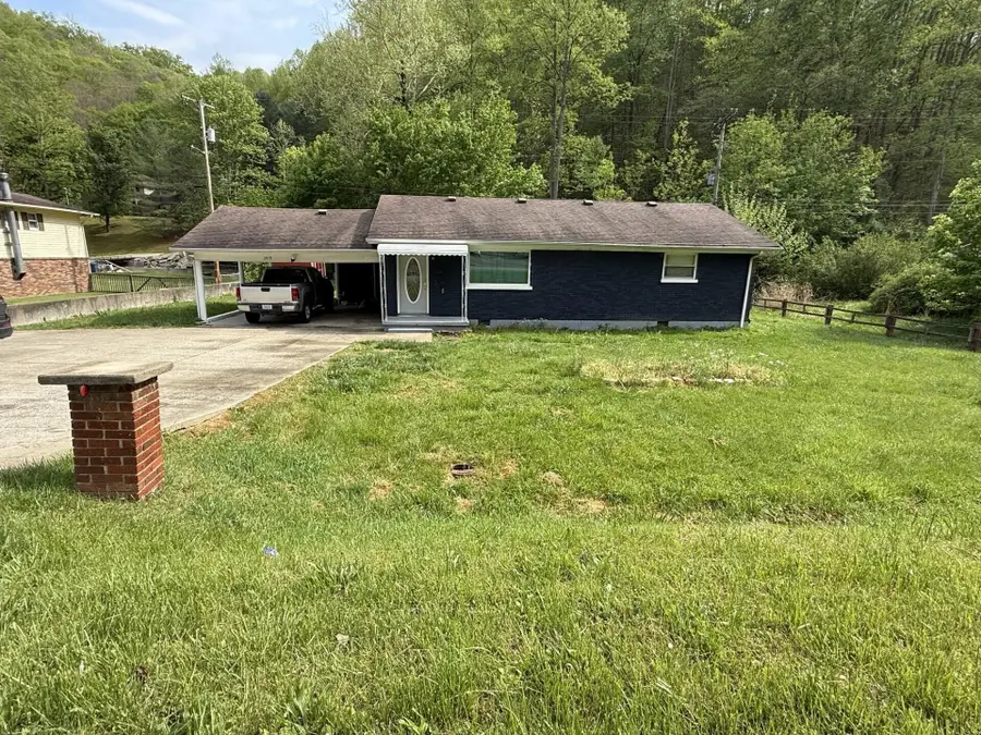 3919 Ky-40, Paintsville, KY 41240 - #2