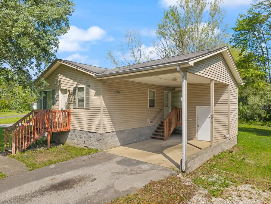 912 Walton Street, Morehead, KY 40351 - #2