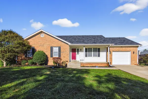 201 N Keene Way Drive, Nicholasville, KY 40356