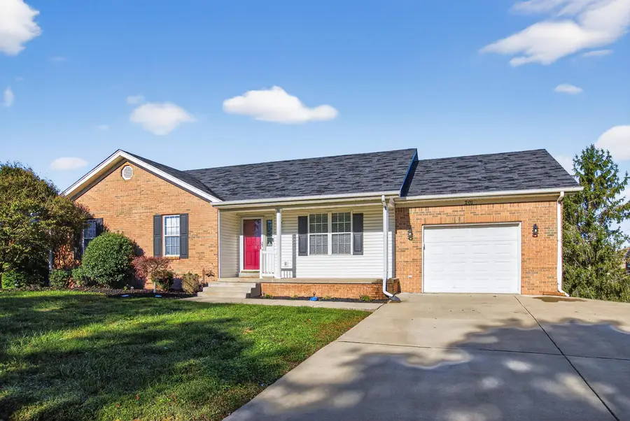 201 N Keene Way Drive, Nicholasville, KY 40356 - #2