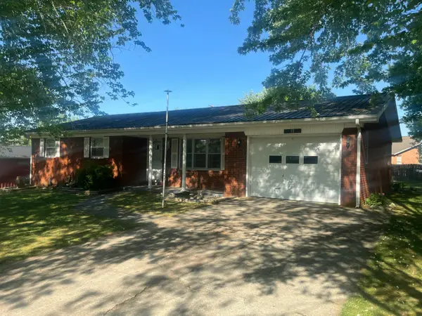 12 Hilltop Drive, Science Hill, KY 42553