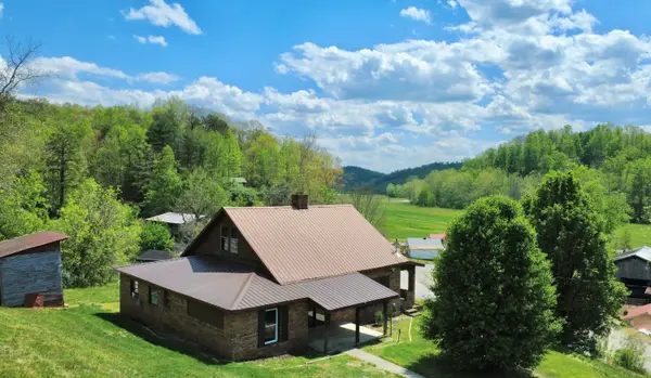 8289 Highway 460, West Liberty, KY 41472