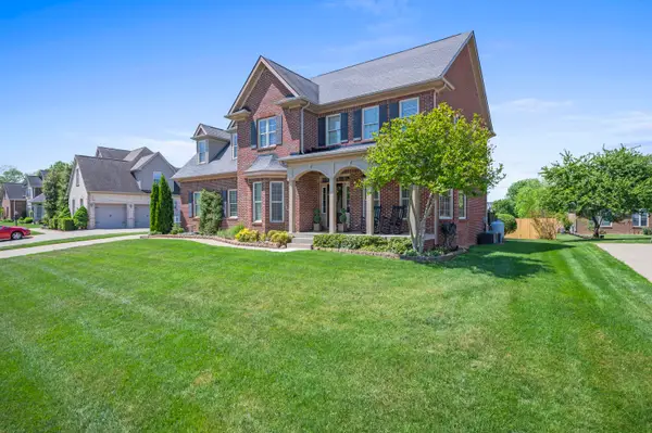 208 Maplewood Drive, Georgetown, KY 40324