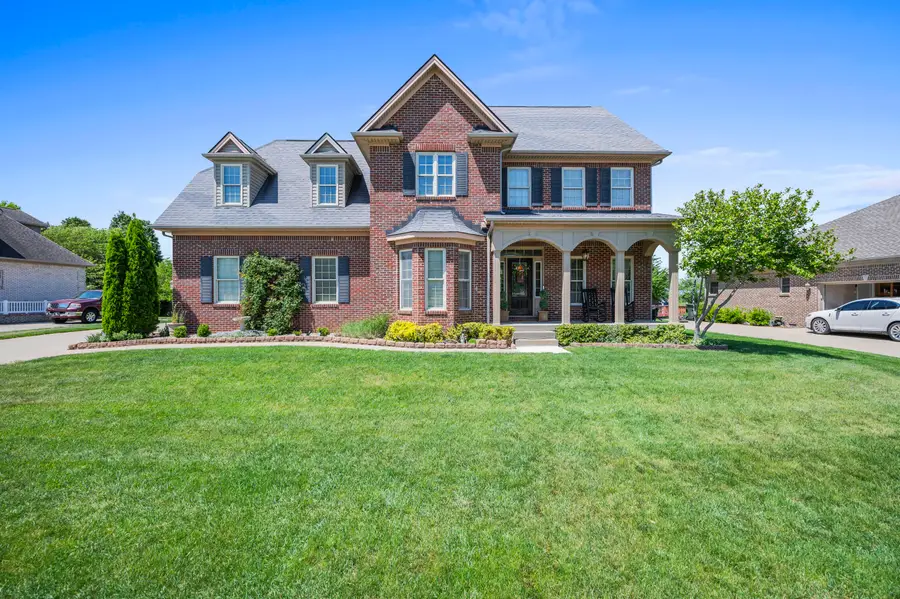 208 Maplewood Drive, Georgetown, KY 40324 - #2